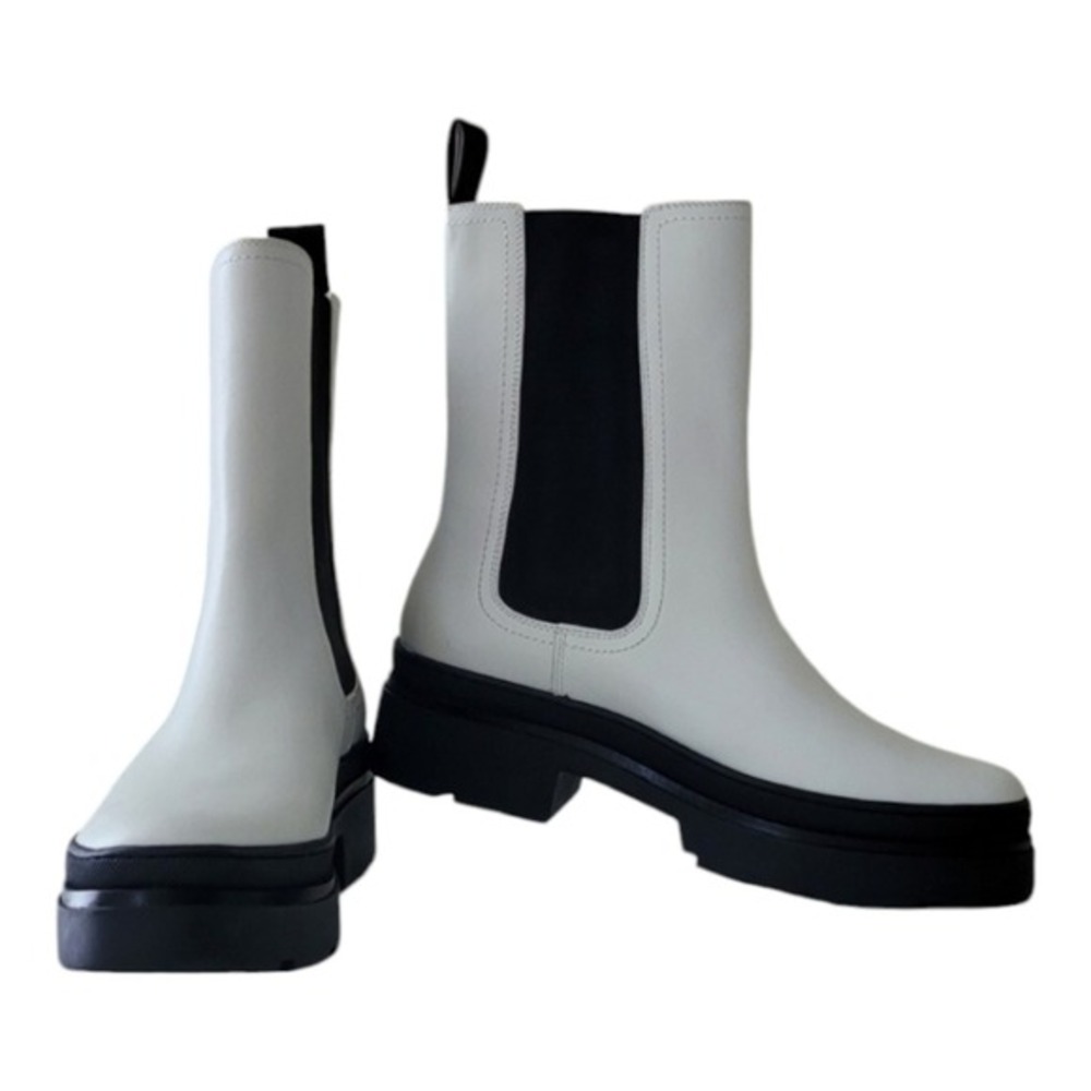 Frye Chelsea Platform Boots Off White Leather Black Accents Lug Sole Size 7 new - Picture 2 of 14